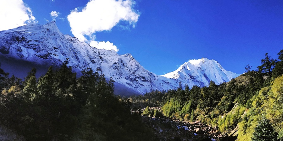 Manaslu Circuit Trekking Trip Adventure