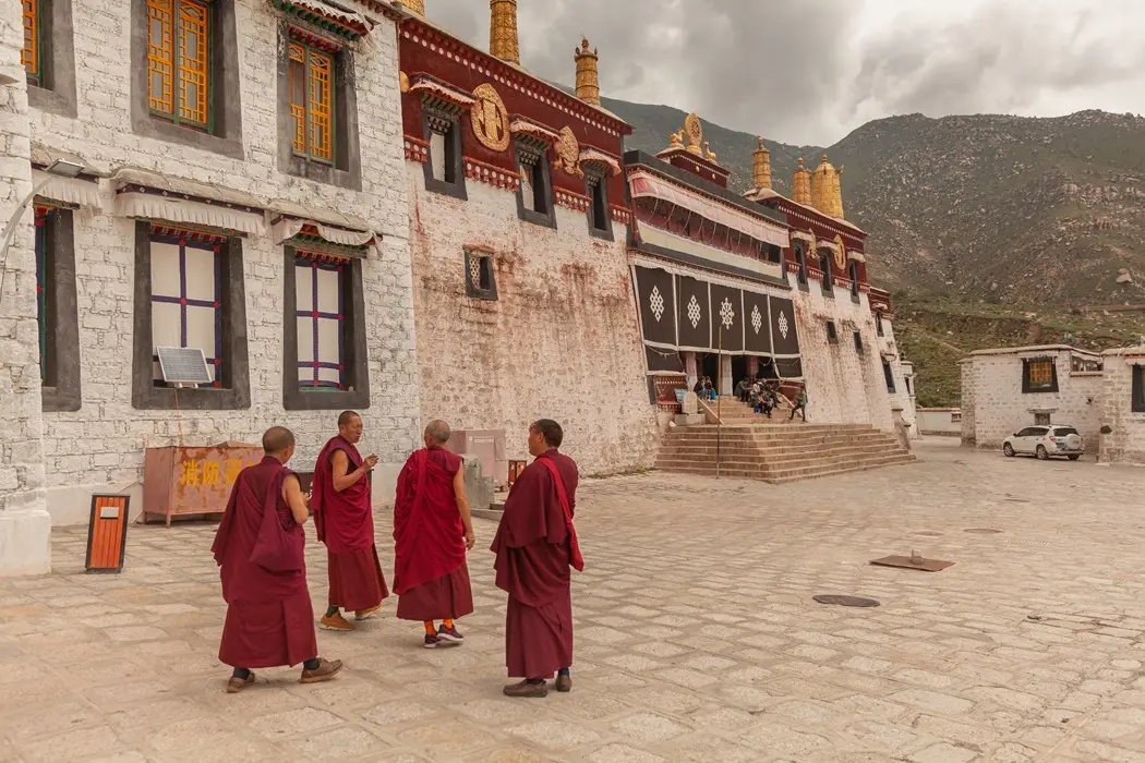 Lhasa to Kailash Mansarovar Yatra