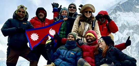 Mt Everest Best Expedition Jacket Mountain Clothing Jacket For