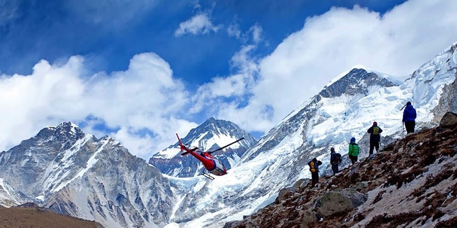 Everest Helicopter Trip