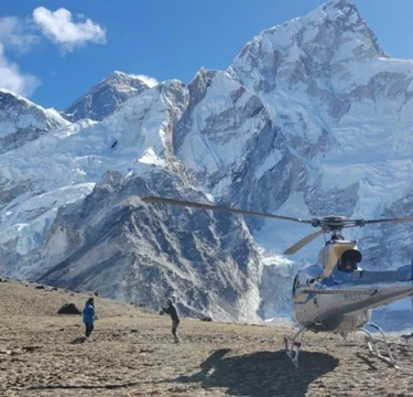 Best Time for Everest Base Camp Trek: Month-by-Month Guide