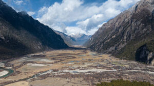 Chhukung Valley and Chhukung Ri Chhukung Valley and Chhukung Ri