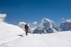 Everest Base Camp Helicopter Tour vs Trek