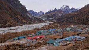 Pheriche and the Himalayan Rescue Association Aid Post Pheriche and the Himalayan Rescue Association Aid Post